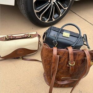 Dooney & Bourke purses all 3 included